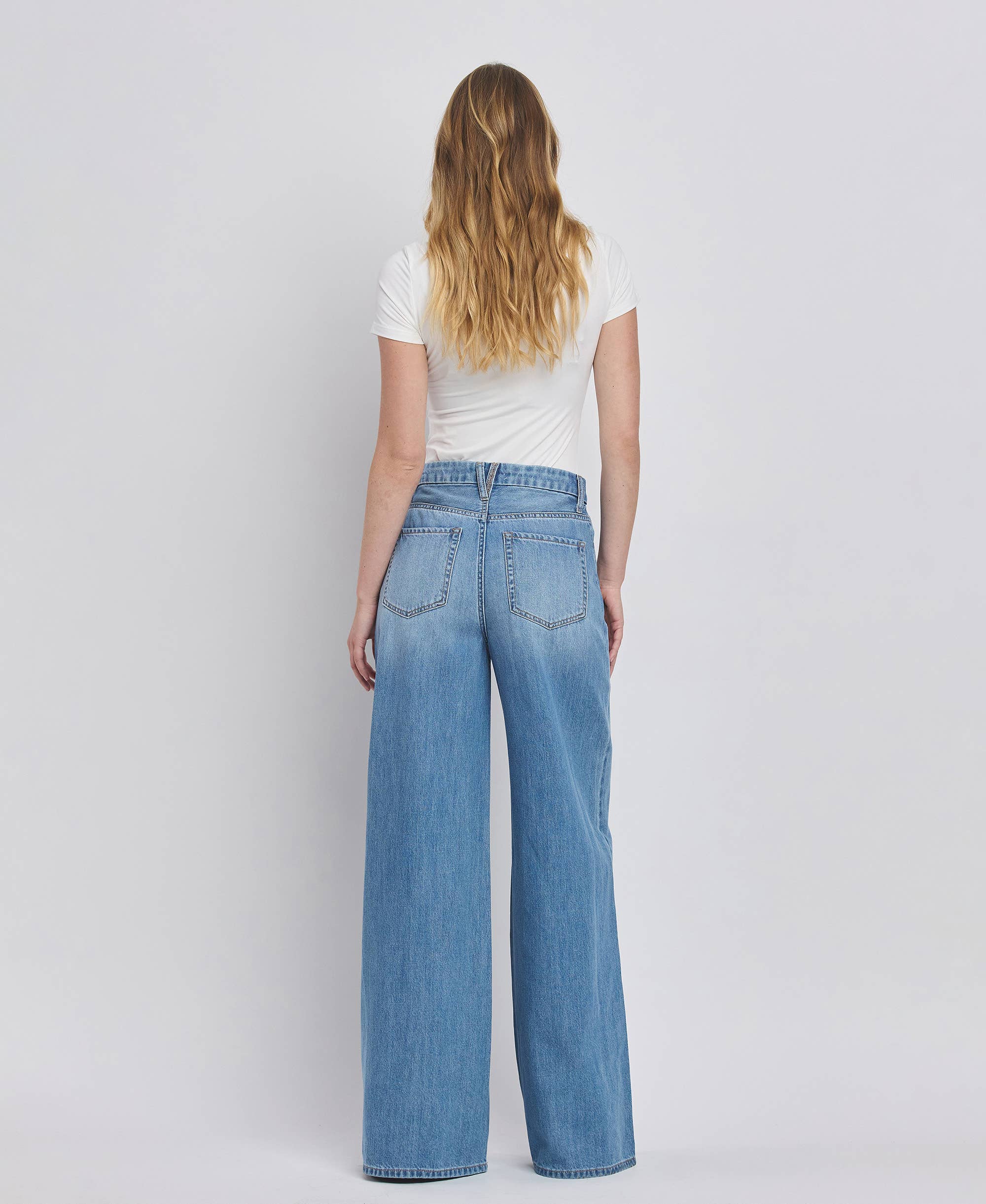 SUPER HIGH RISE WIDE LEG JEANS