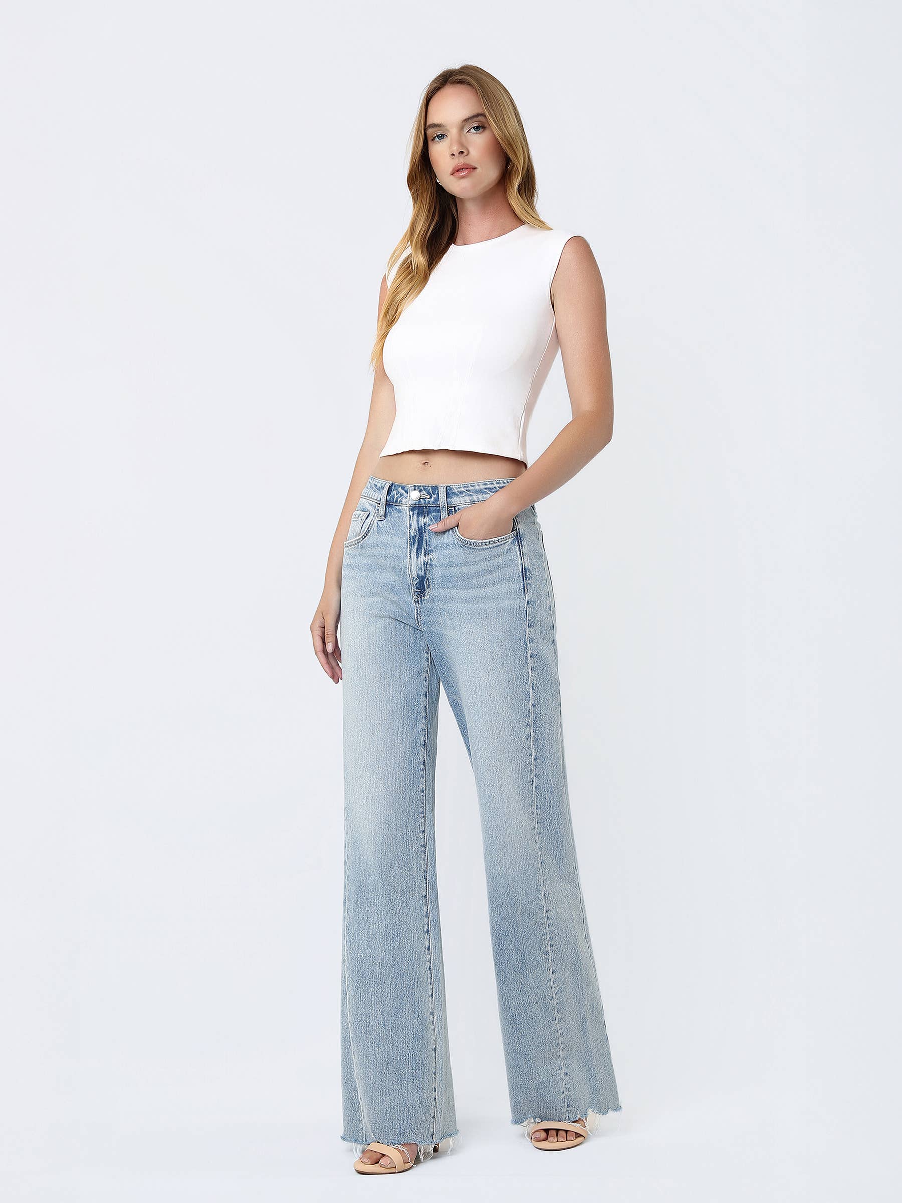 SUPER HIGH RISE UNEVEN RAW HEM VINTAGE FLARE JEANS F9091