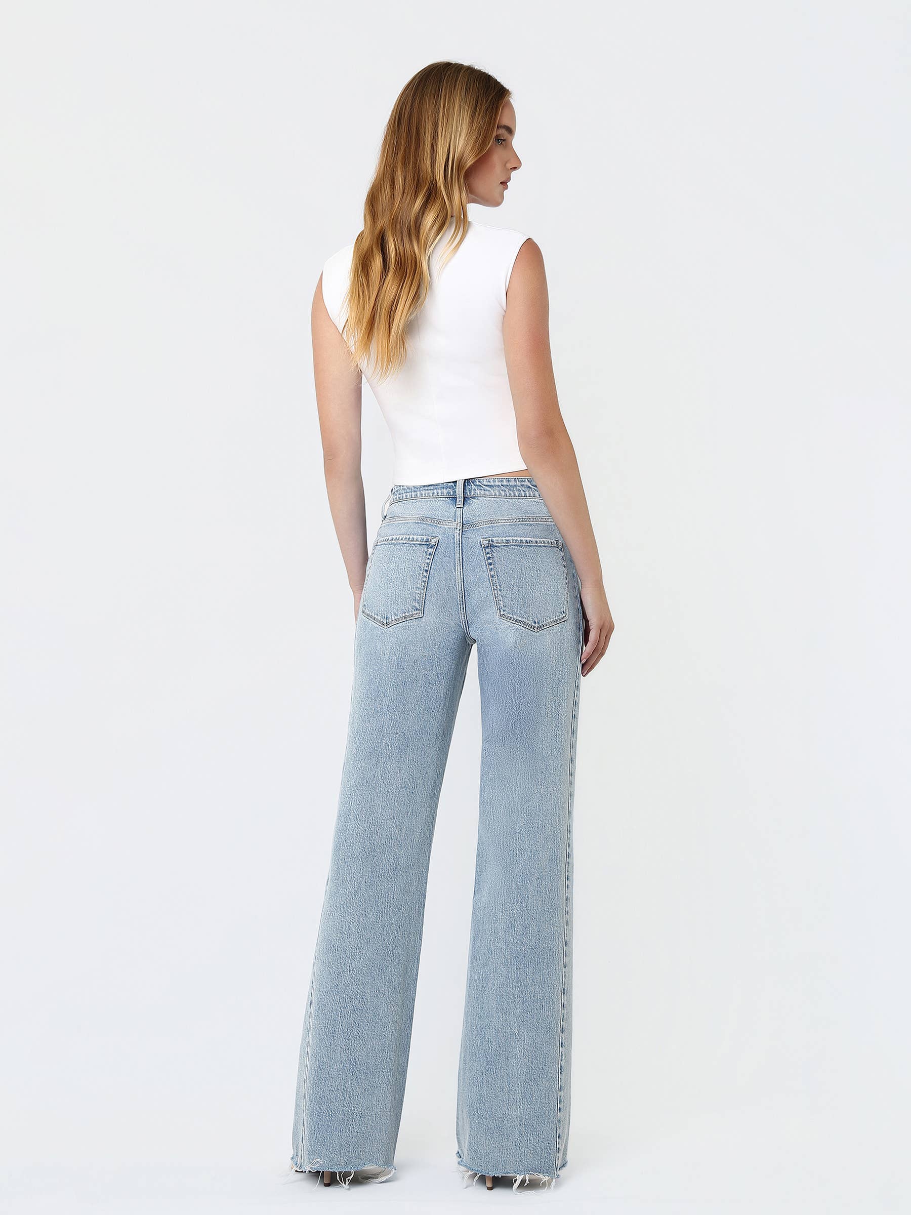 SUPER HIGH RISE UNEVEN RAW HEM VINTAGE FLARE JEANS F9091