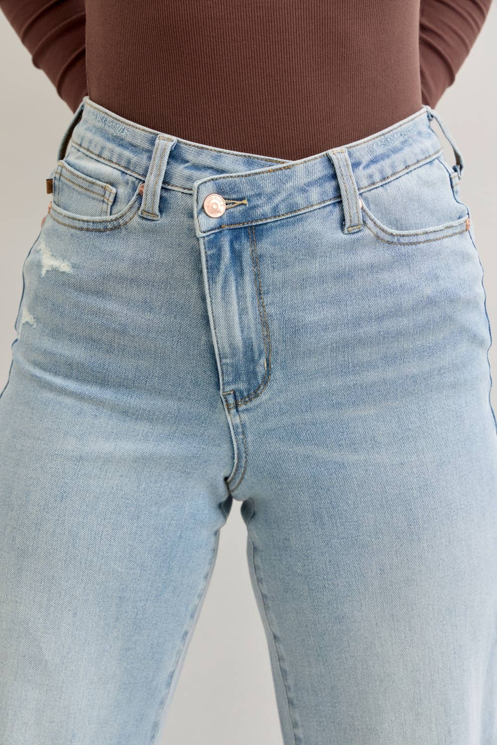 High Rise Retro Wide Criss-Cross Jeans