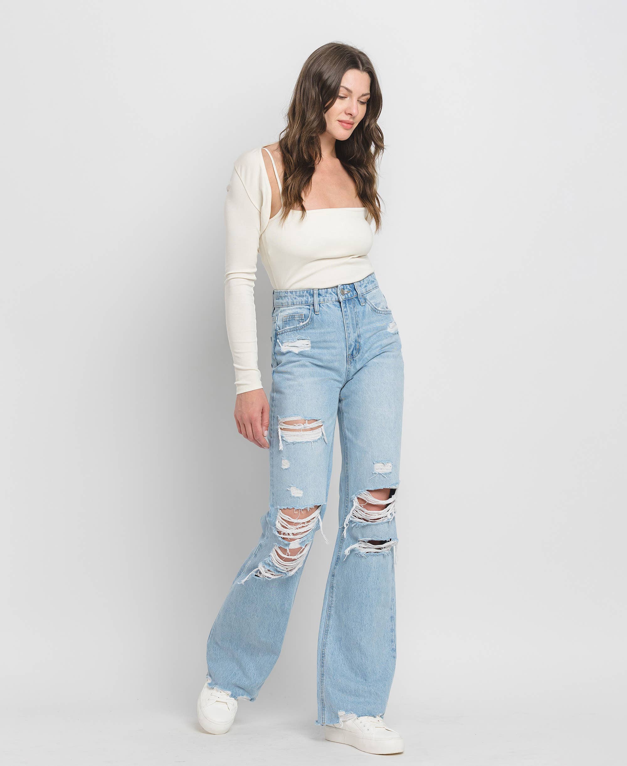 90'S VINTAGE SUPER HIGH RISE DISTRESSED FLARE JEANS