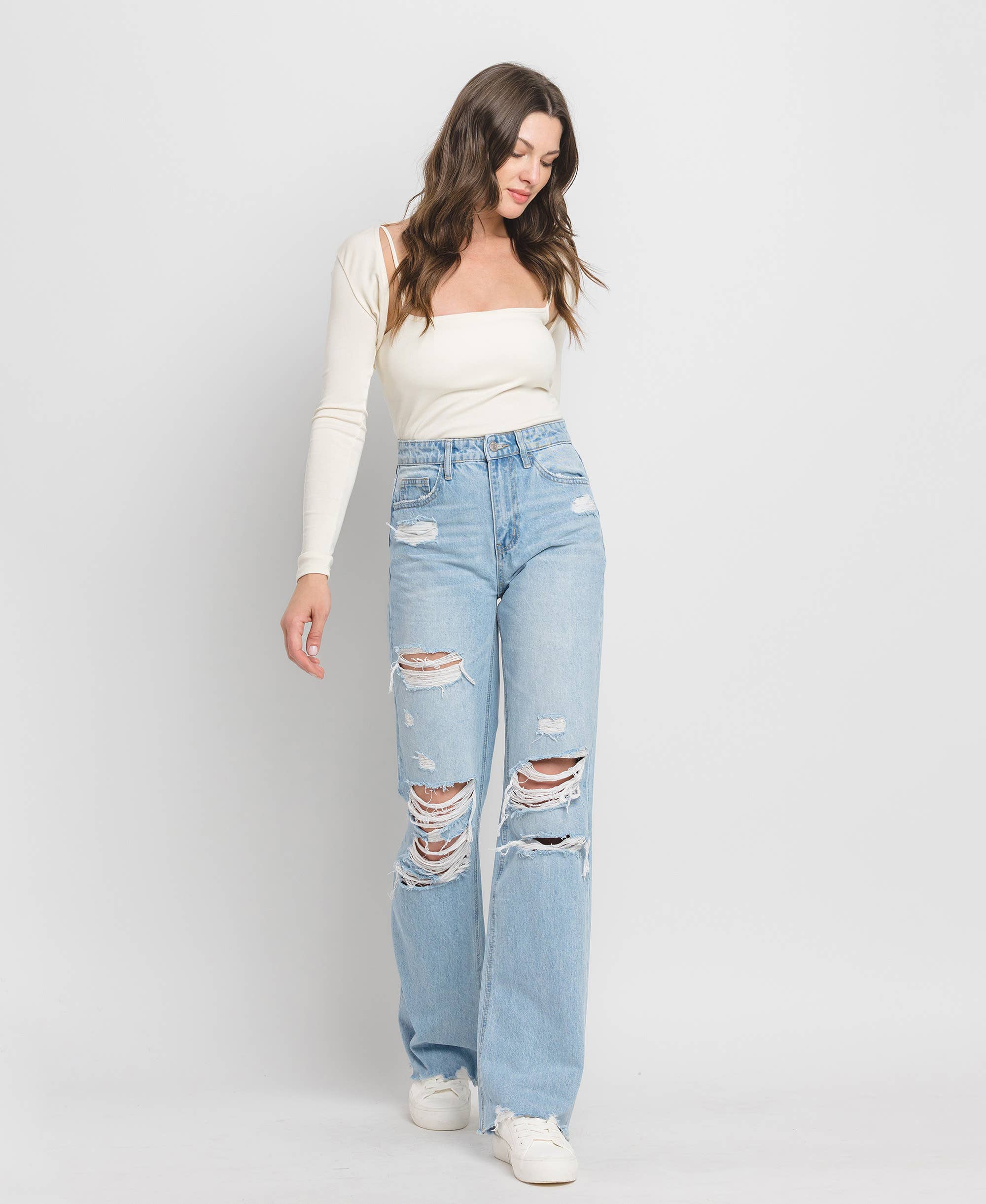 90'S VINTAGE SUPER HIGH RISE DISTRESSED FLARE JEANS