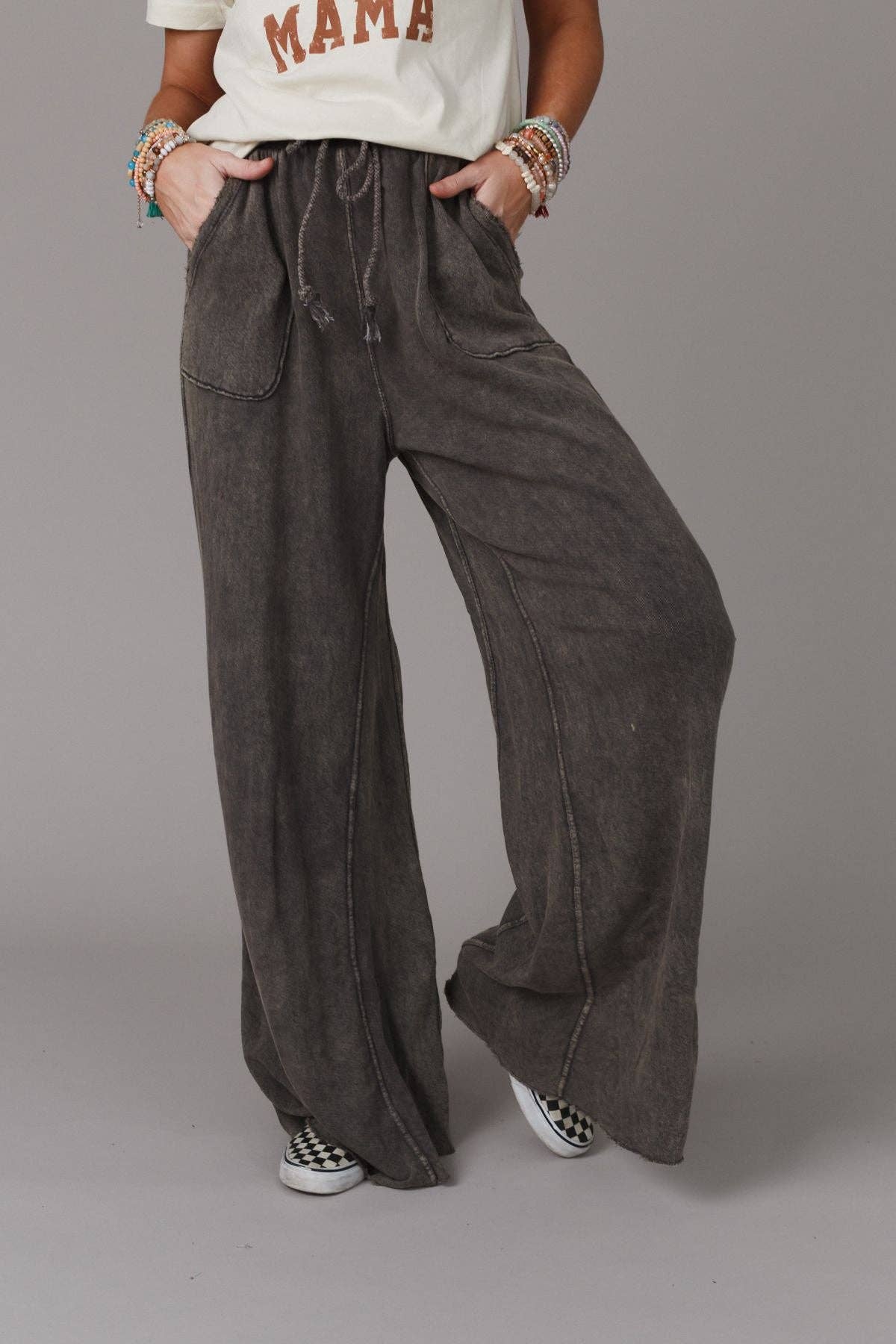 Relaxing Wide Leg Pants