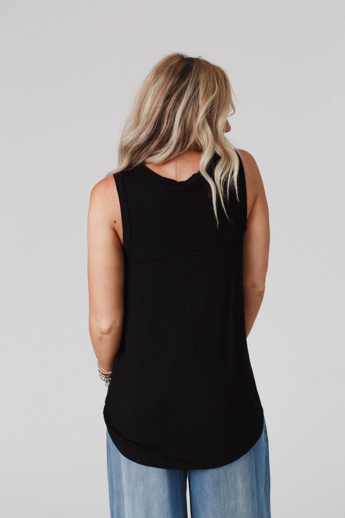 Shelli Scoop Neck Tank Top